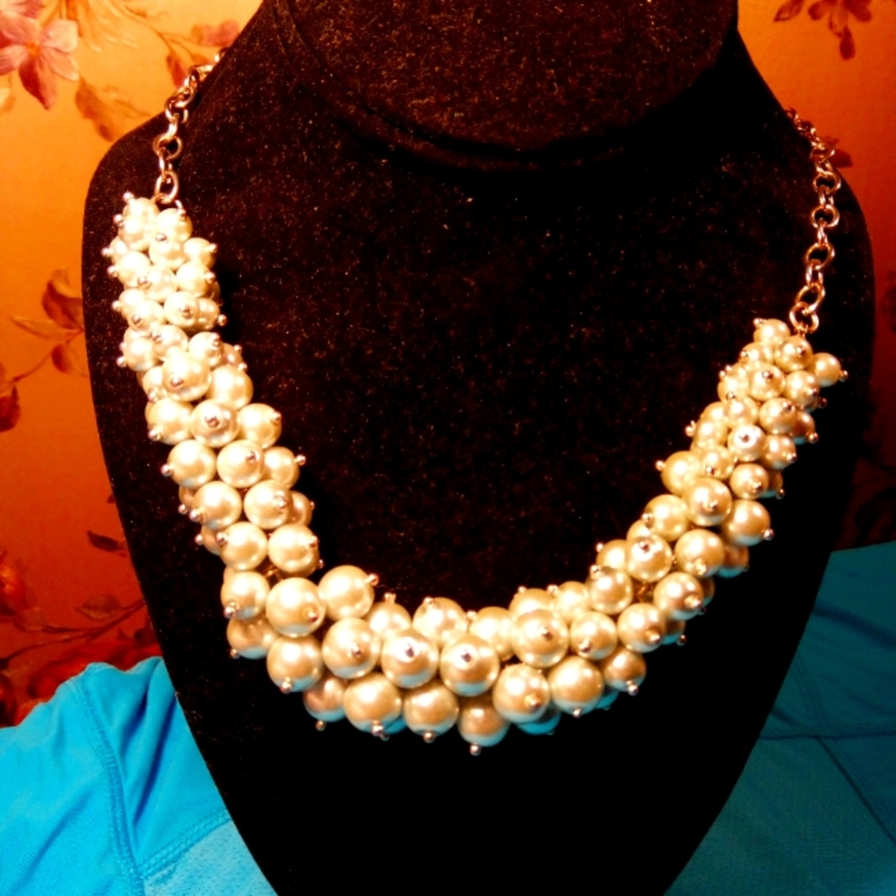 Pastel Blue Cluster Pearl Necklace  Statement Necklace for Women